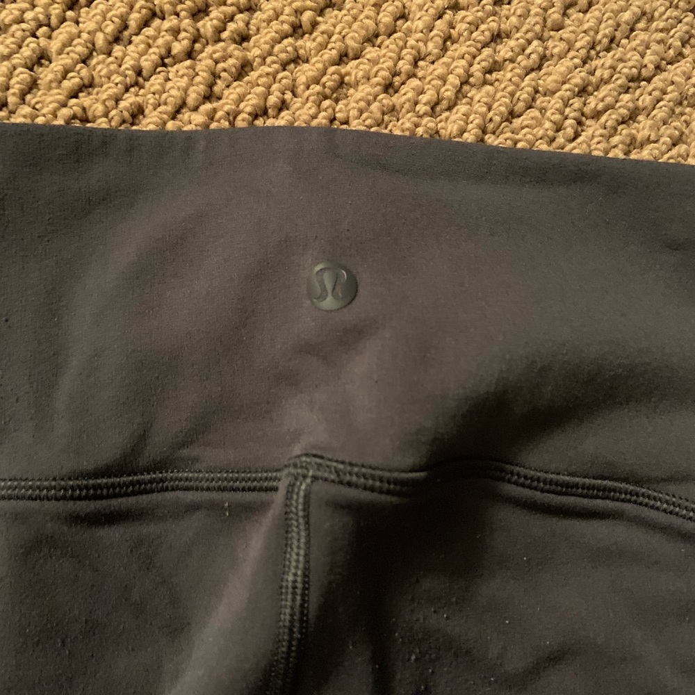 Lululemon crop leggings